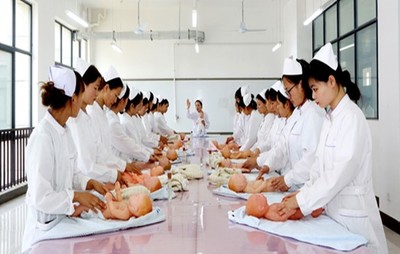 海北州职业技术学校