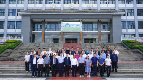 产教融合 校企合作 玉溪农业职业技术学院隆重举办牧医水产高水平专业群建设暨产教融合高质量发展大会