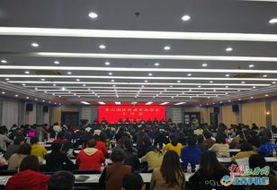 青山湖区召开校园食品安全工作培训会